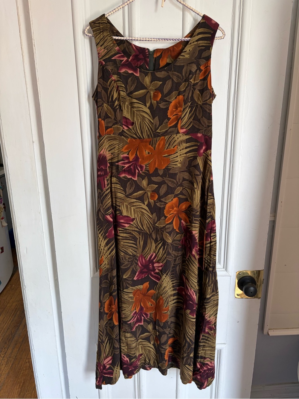 Vintage y2k Sleeveless Floral Midi Dress in Brown